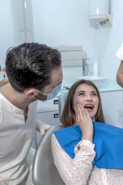 Best Emergency Broken Tooth Repair in Port Edwards, WI